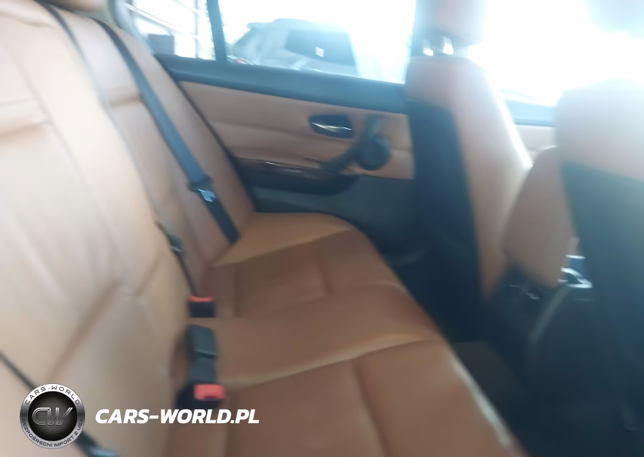 2011 BMW 328I VIN:WBAPH7C58BE676495 - 8