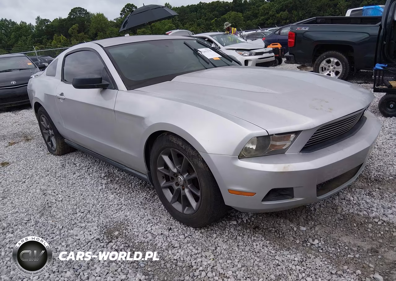 2011 Ford Mustang V6 Premium