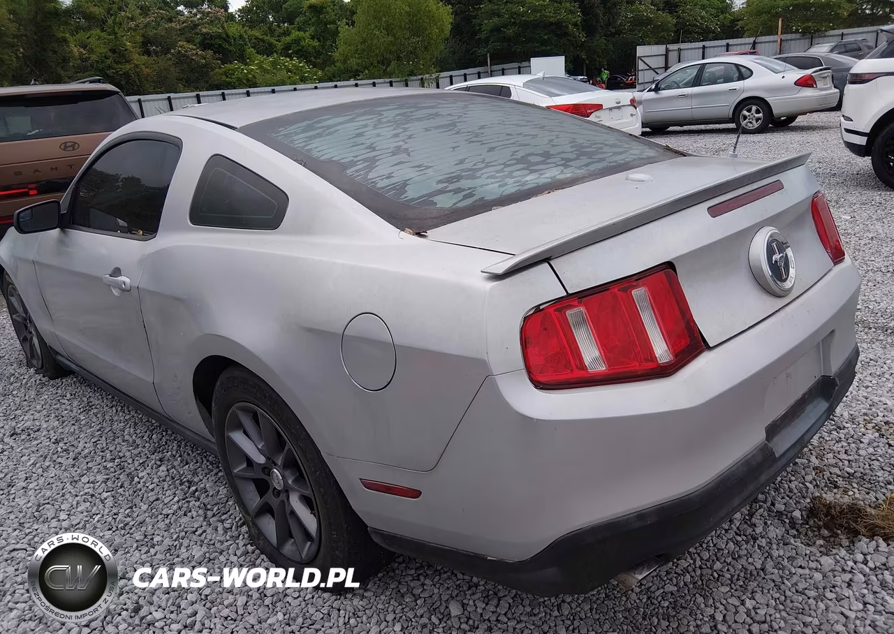 2011 Ford Mustang V6 Premium VIN:1ZVBP8AM3B5153785 - 3