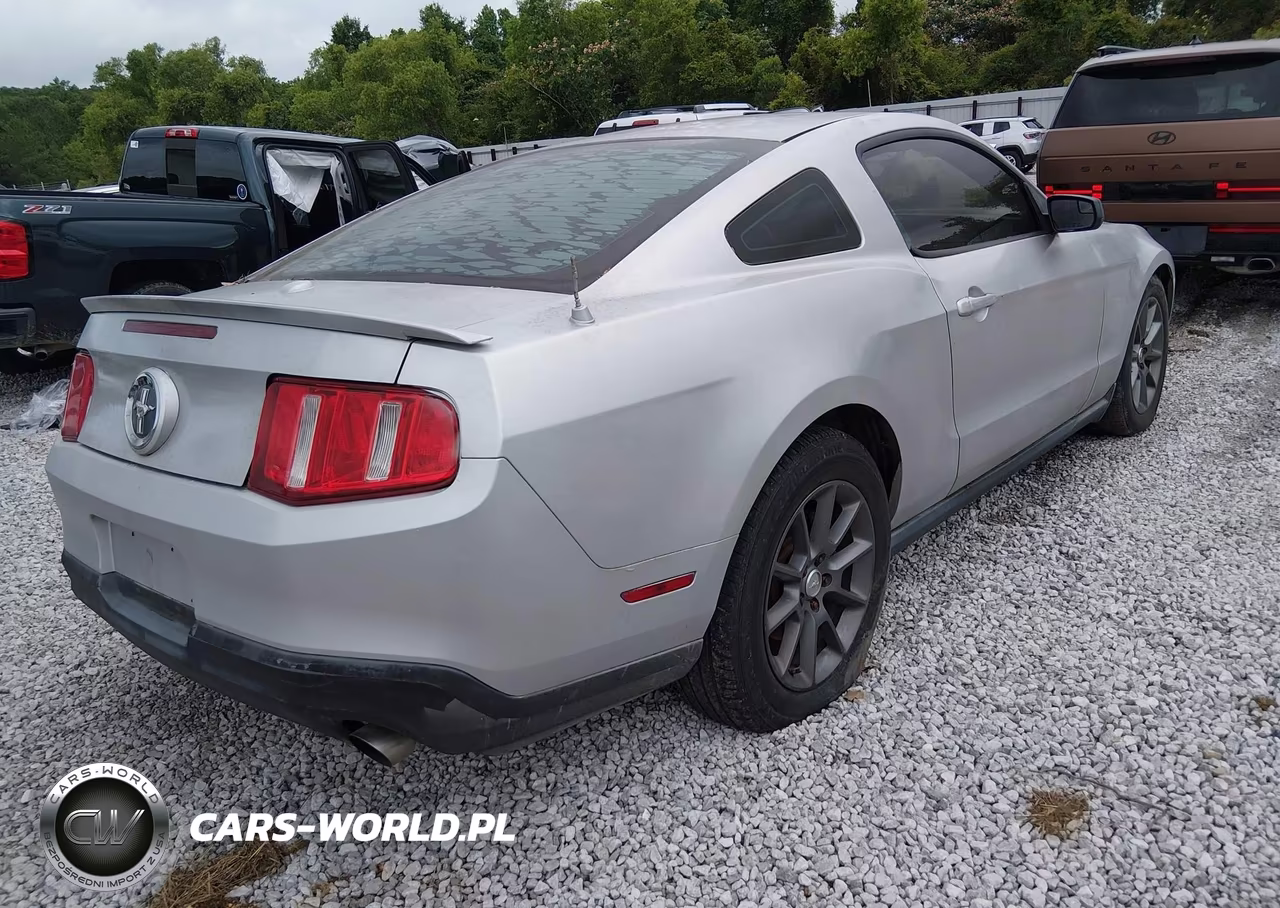 2011 Ford Mustang V6 Premium VIN:1ZVBP8AM3B5153785 - 4