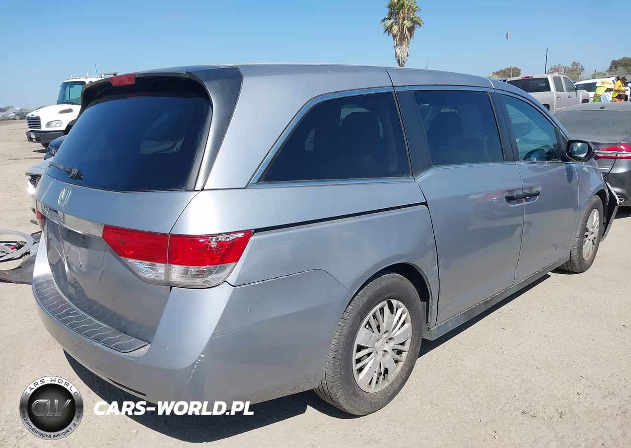 2016 Honda Odyssey Lx VIN:5FNRL5H24GB075961 - 4