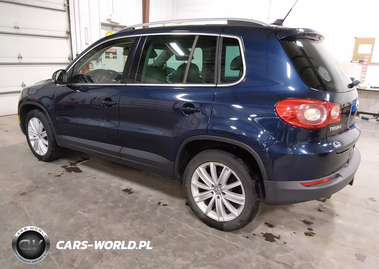2011 Volkswagen Tiguan Sel VIN:WVGBV7AX0BW520306 - 3