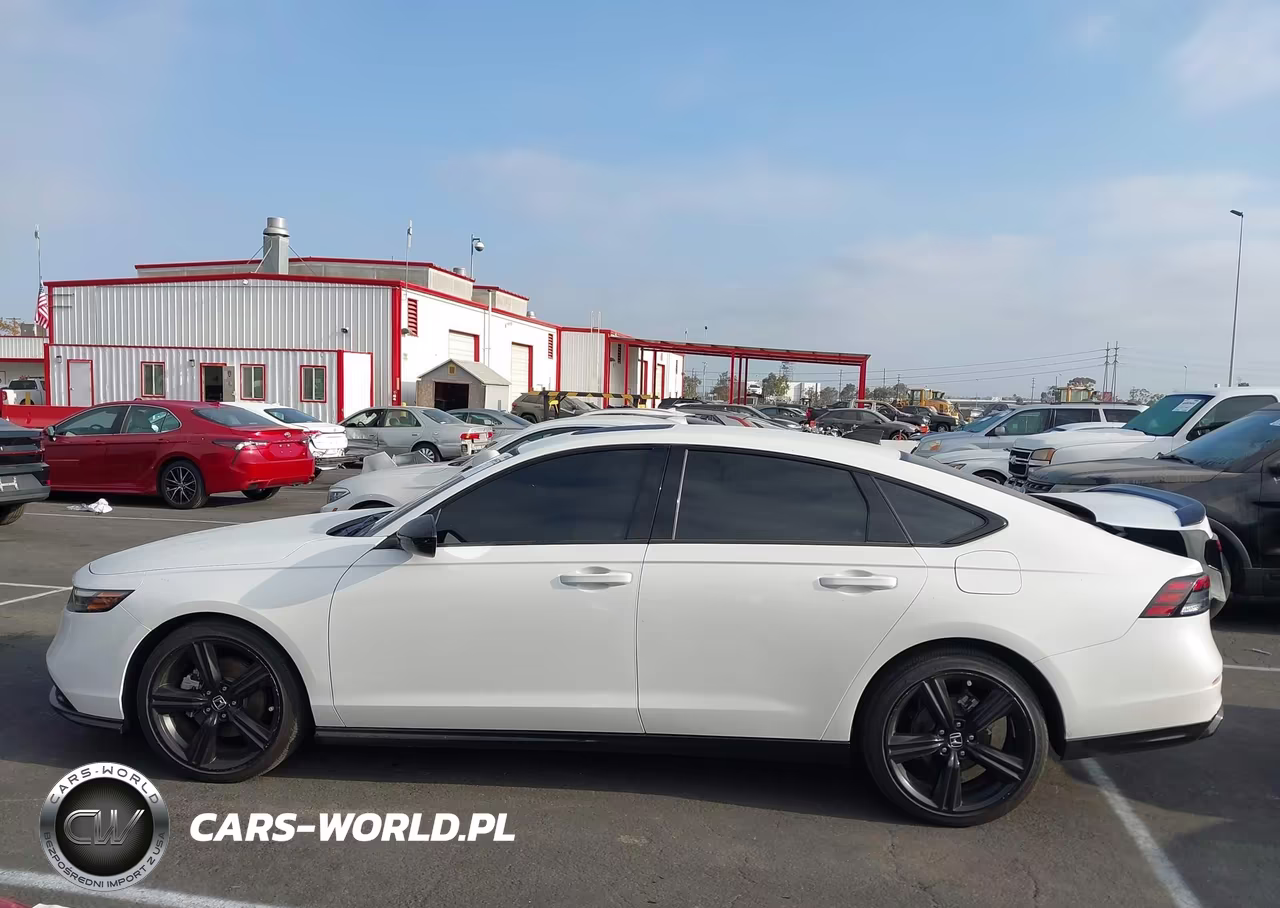 2024 Honda Accord Hybrid Sport-L VIN:1HGCY2F76RA069323 - 14