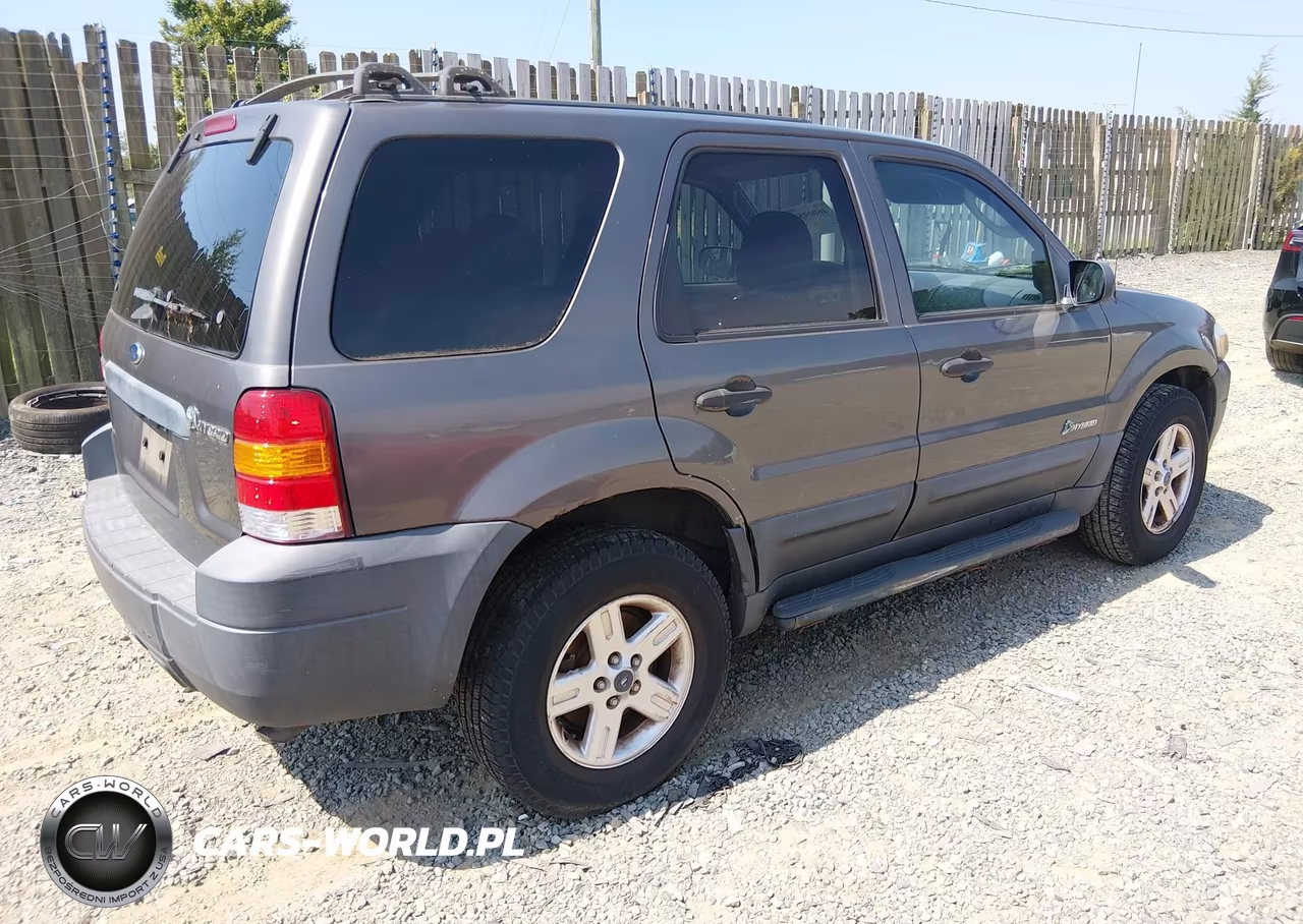 2005 Ford Escape Hybrid VIN:1FMCU96H15KD90553 - 4
