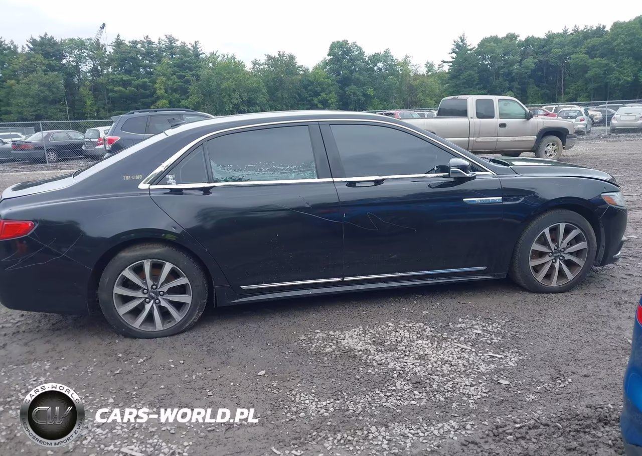 2018 Lincoln Continental Livery VIN:1LN6L9HK8J5609672 - 13