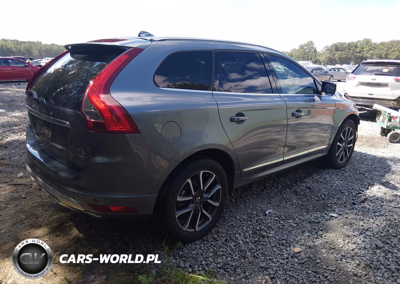 2017 Volvo Xc60 T6 Dynamic VIN:YV449MRR5H2129753 - 4