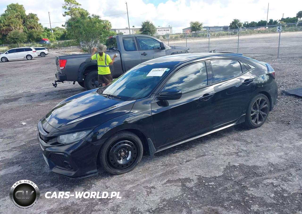 2019 Honda Civic Sport VIN:SHHFK7H42KU217640 - 2
