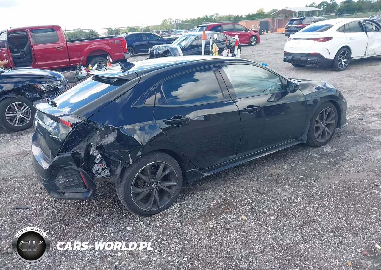 2019 Honda Civic Sport VIN:SHHFK7H42KU217640 - 4