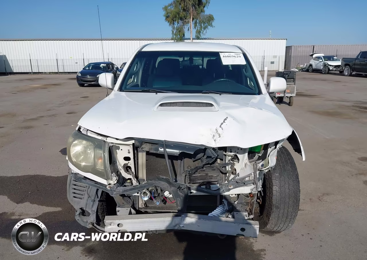 2011 Toyota Tacoma Prerunner V6 VIN:3TMJU4GN2BM113840 - 13