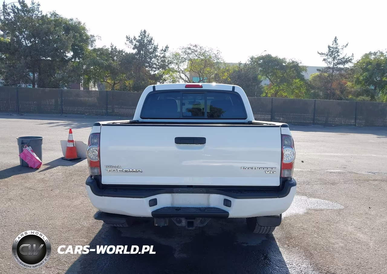 2011 Toyota Tacoma Prerunner V6 VIN:3TMJU4GN2BM113840 - 17