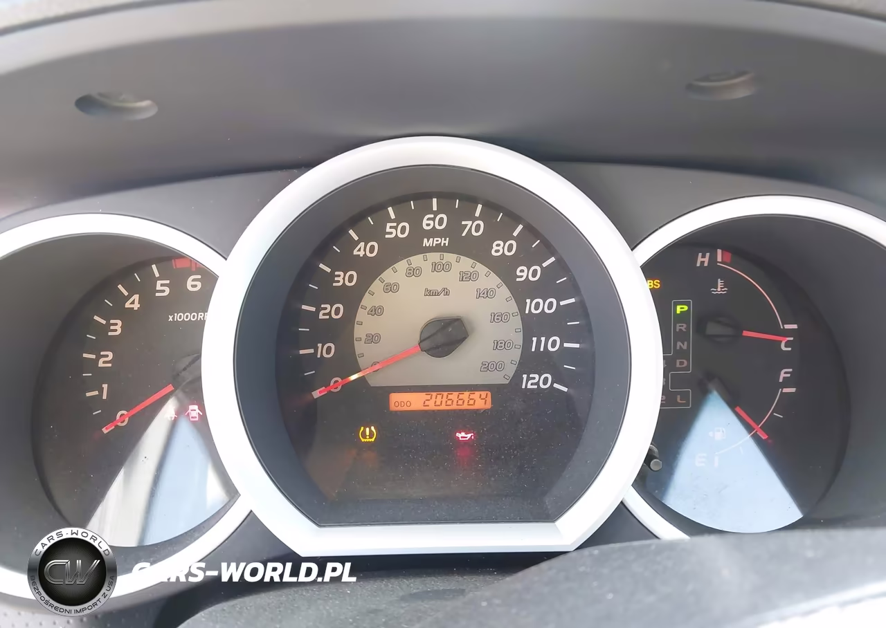 2011 Toyota Tacoma Prerunner V6 VIN:3TMJU4GN2BM113840 - 7