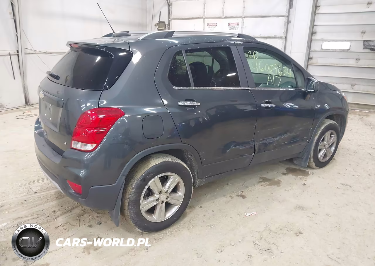 2017 Chevrolet Trax Lt VIN:3GNCJPSB0HL272264 - 4