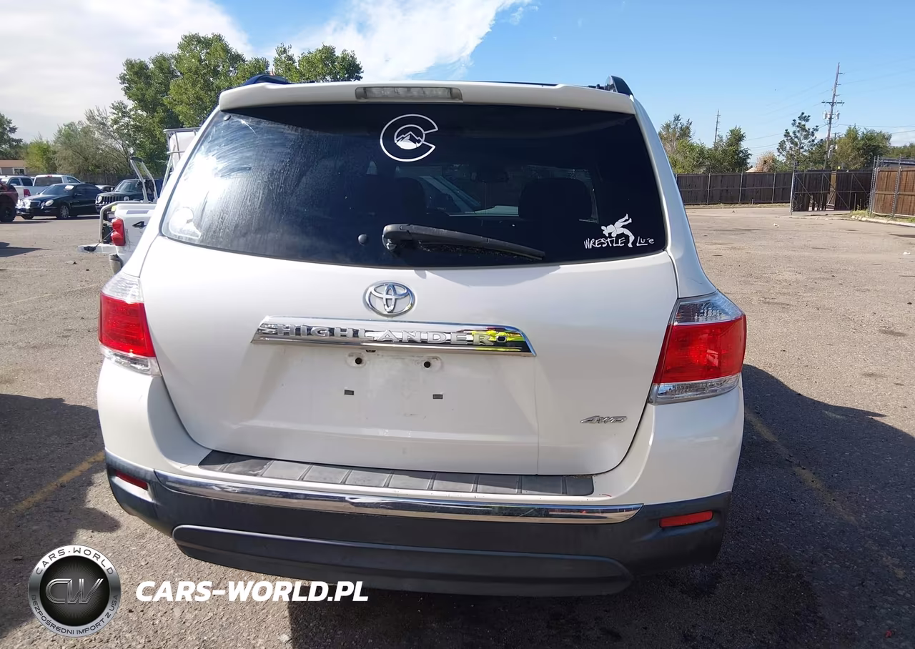 2013 Toyota Highlander Se V6 VIN:5TDBK3EH3DS240942 - 17
