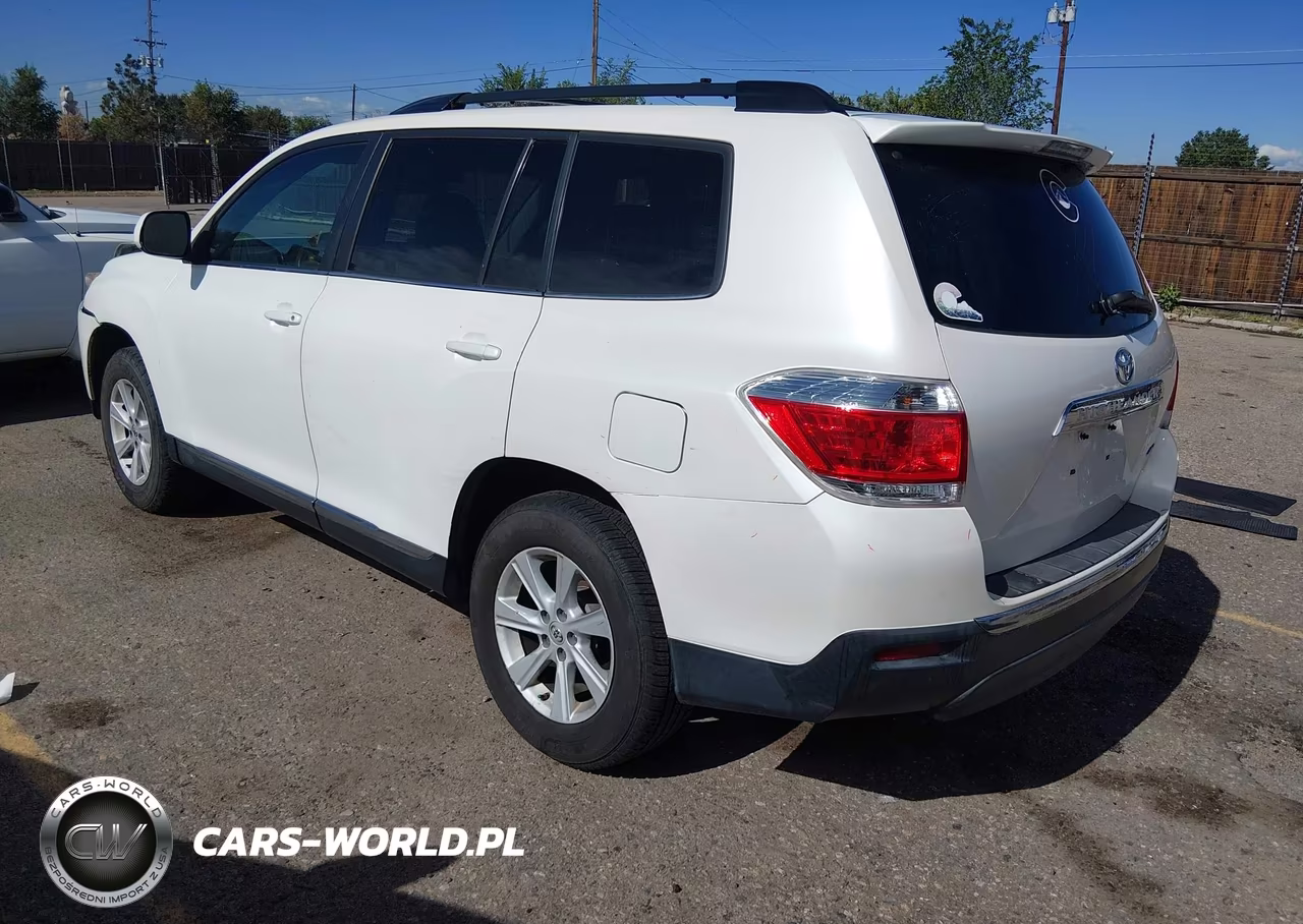 2013 Toyota Highlander Se V6 VIN:5TDBK3EH3DS240942 - 3