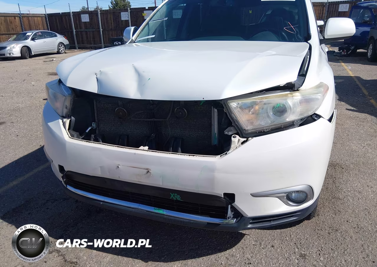 2013 Toyota Highlander Se V6 VIN:5TDBK3EH3DS240942 - 6