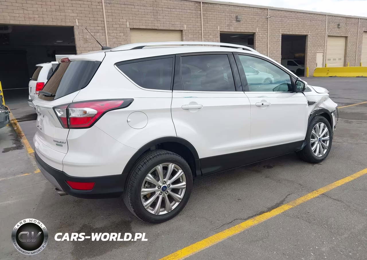 2017 Ford Escape Titanium VIN:1FMCU0JD5HUA62013 - 4