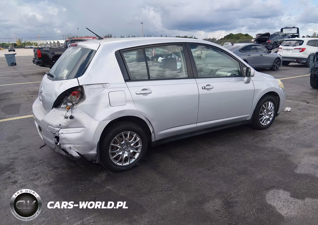 2009 Nissan Versa 1.8S VIN:3N1BC13E09L450781 - 4