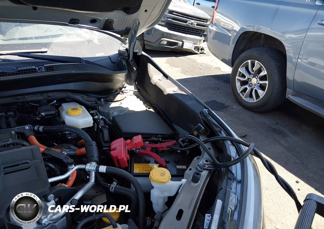 2025 Subaru Forester Touring Hybrid VIN:JF2SLSTD5SH455801 - 17