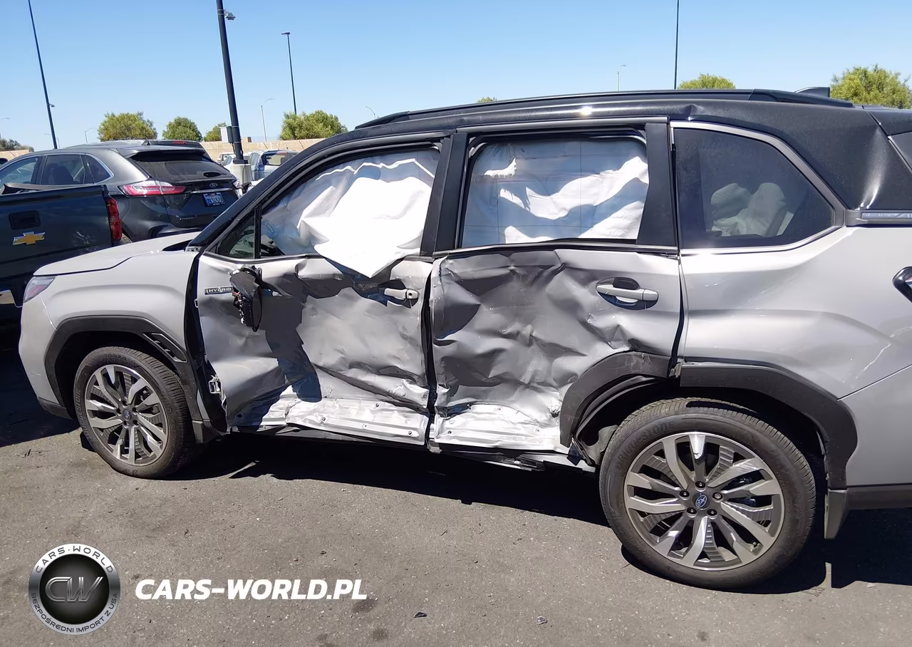 2025 Subaru Forester Touring Hybrid VIN:JF2SLSTD5SH455801 - 6