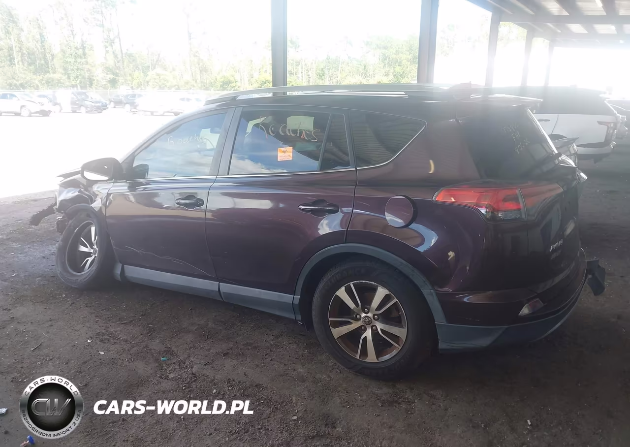 2018 Toyota Rav4 Xle VIN:2T3WFREV0JW470866 - 3