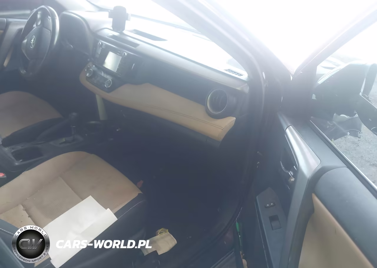 2018 Toyota Rav4 Xle VIN:2T3WFREV0JW470866 - 5