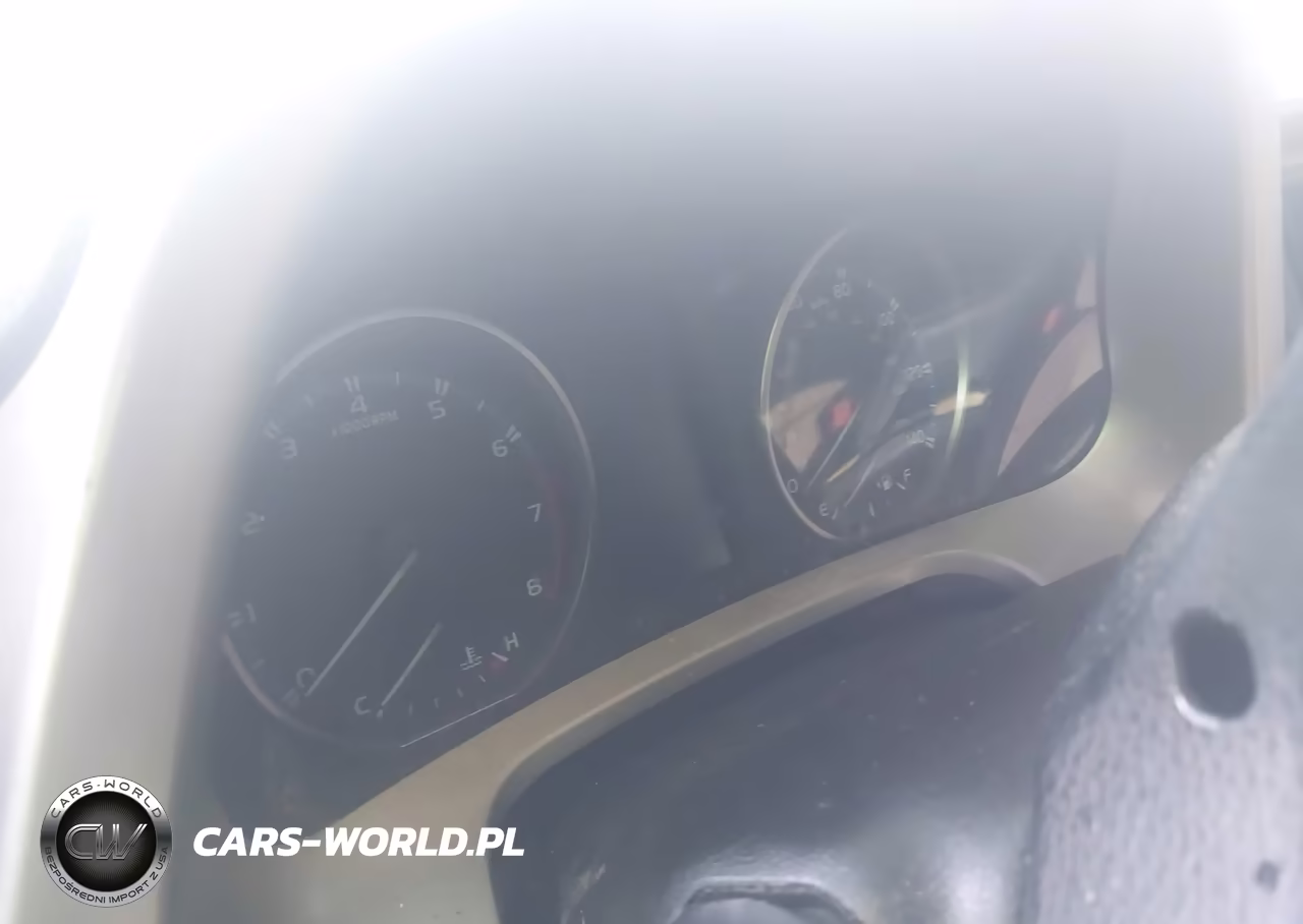 2018 Toyota Rav4 Xle VIN:2T3WFREV0JW470866 - 7