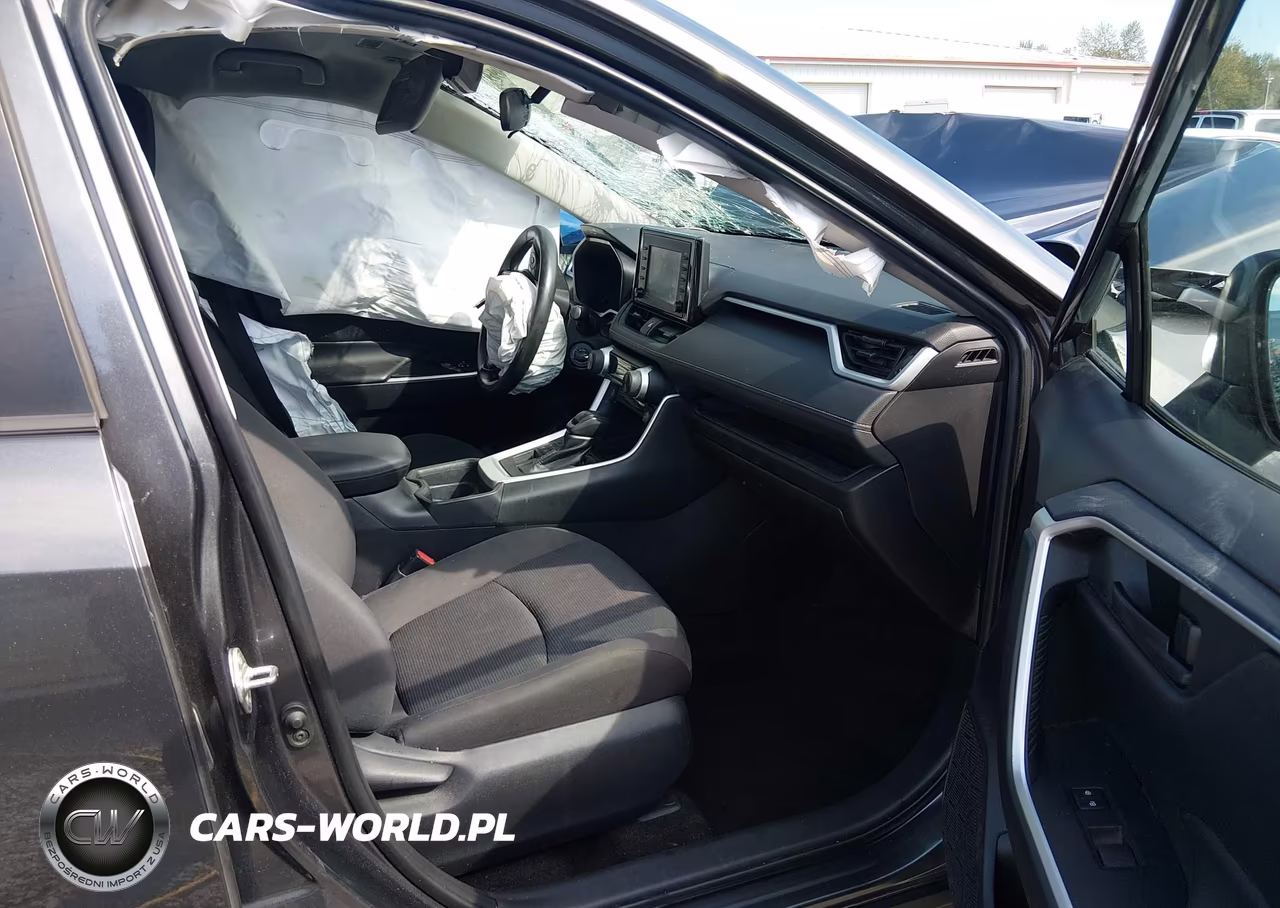 2019 Toyota Rav4 Le VIN:2T3G1RFV8KC055671 - 18