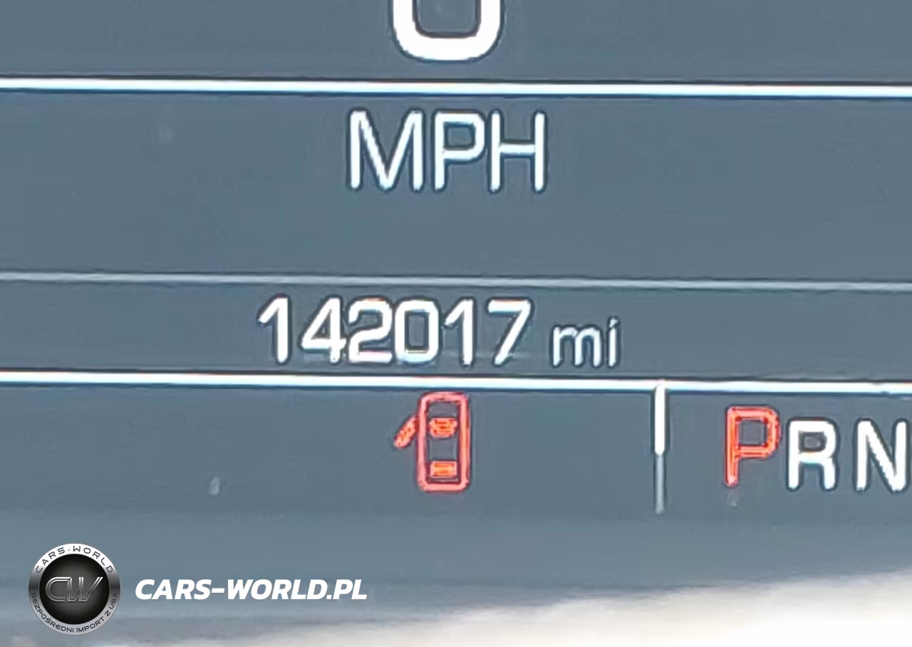 2018 Chevrolet Equinox Premier VIN:2GNAXMEV7J6196322 - 16