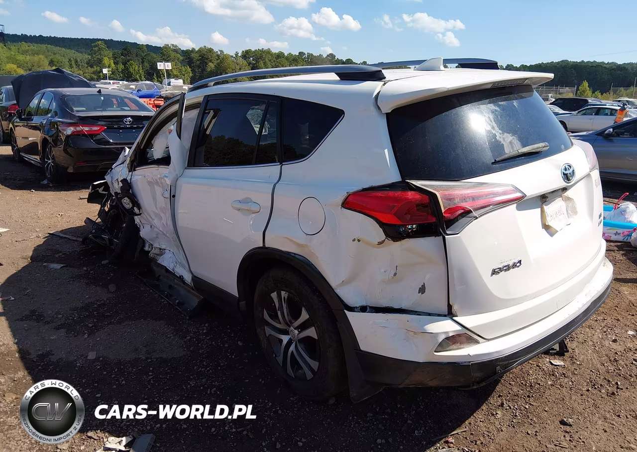 2017 Toyota Rav4 Le VIN:JTMBFREV9HJ134009 - 3