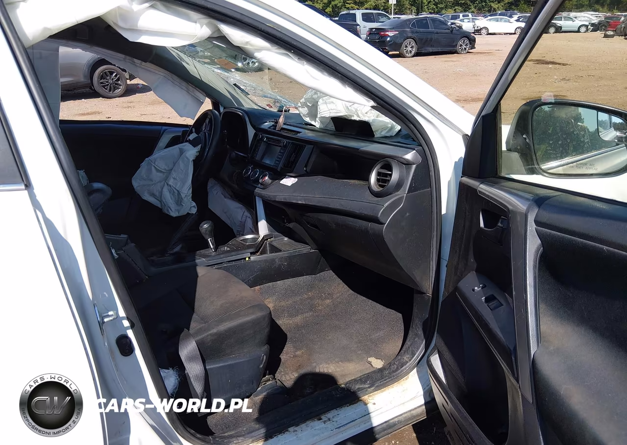 2017 Toyota Rav4 Le VIN:JTMBFREV9HJ134009 - 5
