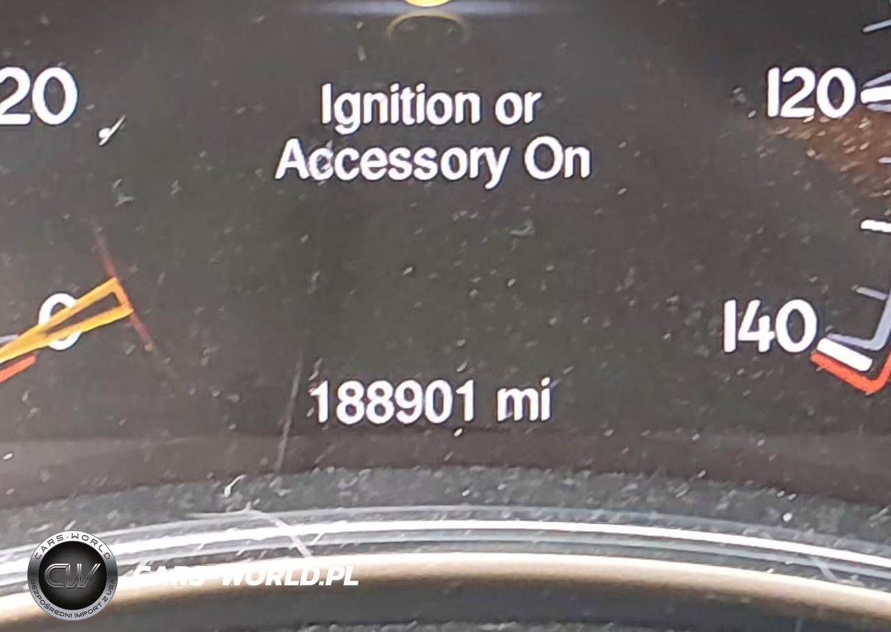 2015 Jeep Grand Cherokee Laredo VIN:1C4RJFAG9FC659897 - 15