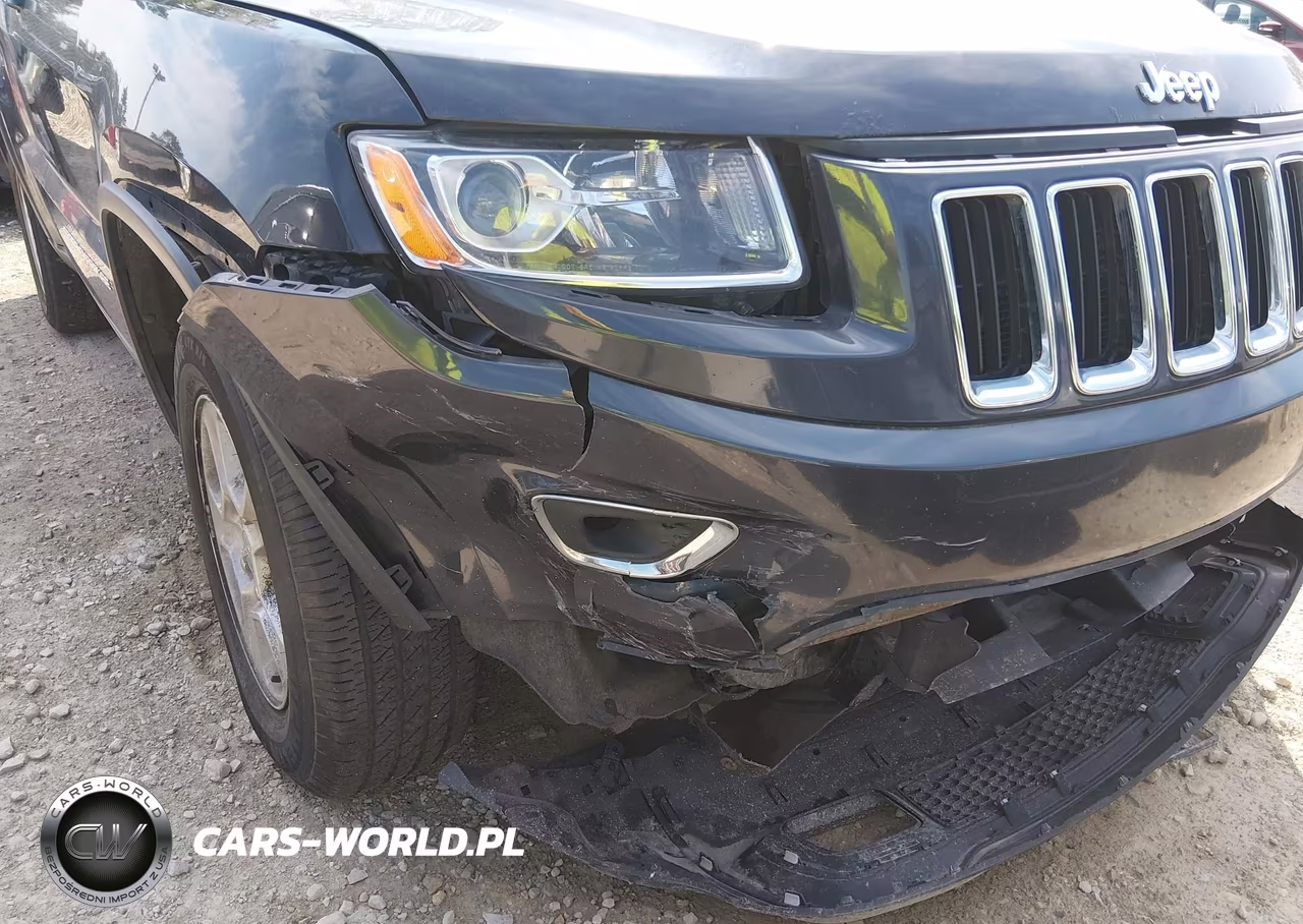 2015 Jeep Grand Cherokee Laredo VIN:1C4RJFAG9FC659897 - 6