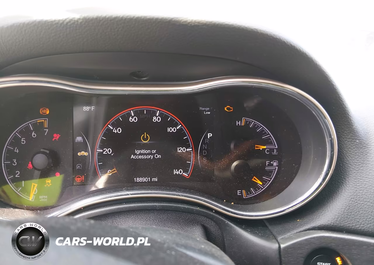 2015 Jeep Grand Cherokee Laredo VIN:1C4RJFAG9FC659897 - 7