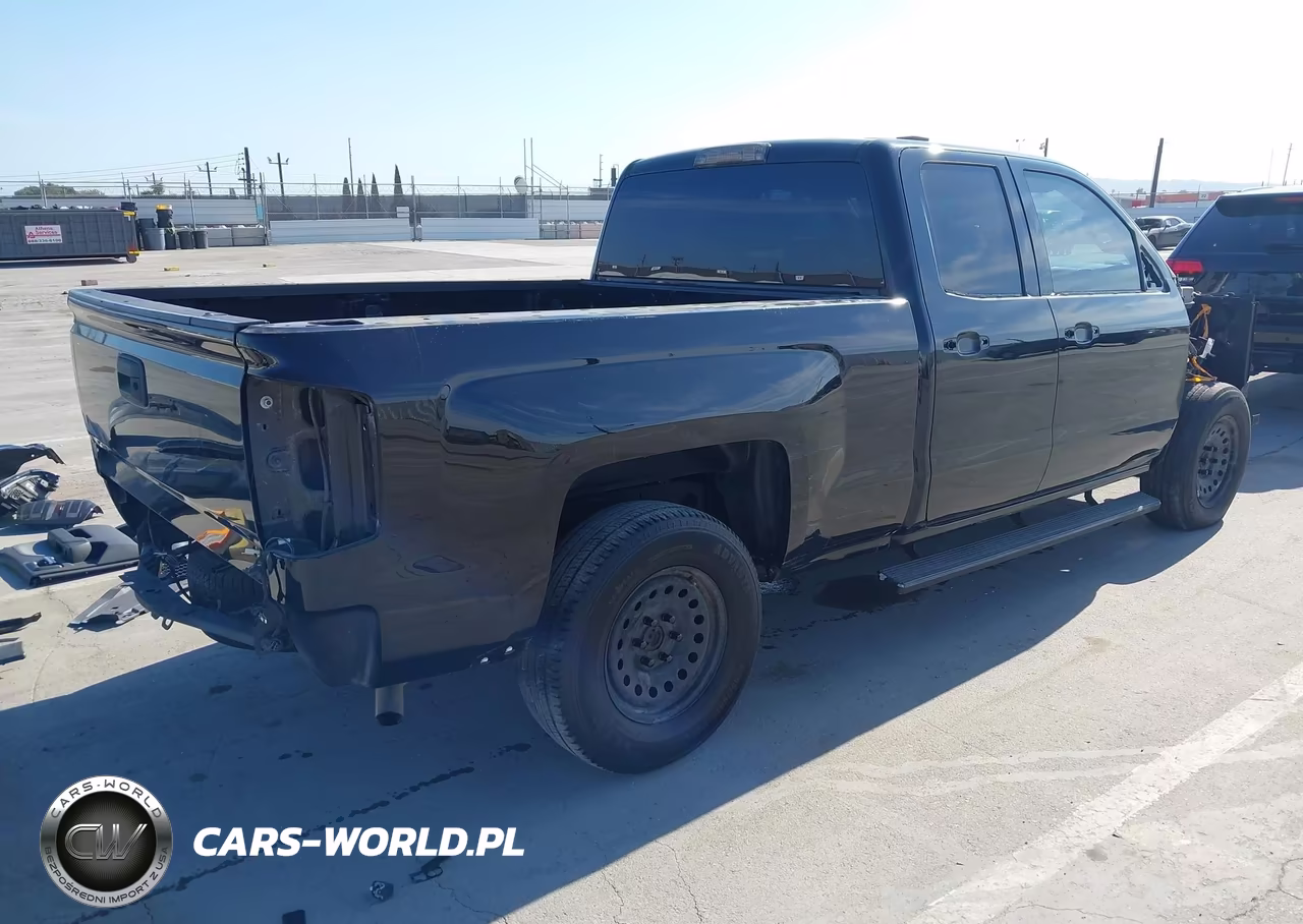 2017 Chevrolet Silverado 1500 Work Truck VIN:1GCRCNECXHZ219926 - 4