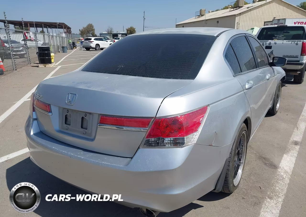 2011 Honda Accord 2.4 Ex VIN:1HGCP2F77BA140330 - 4