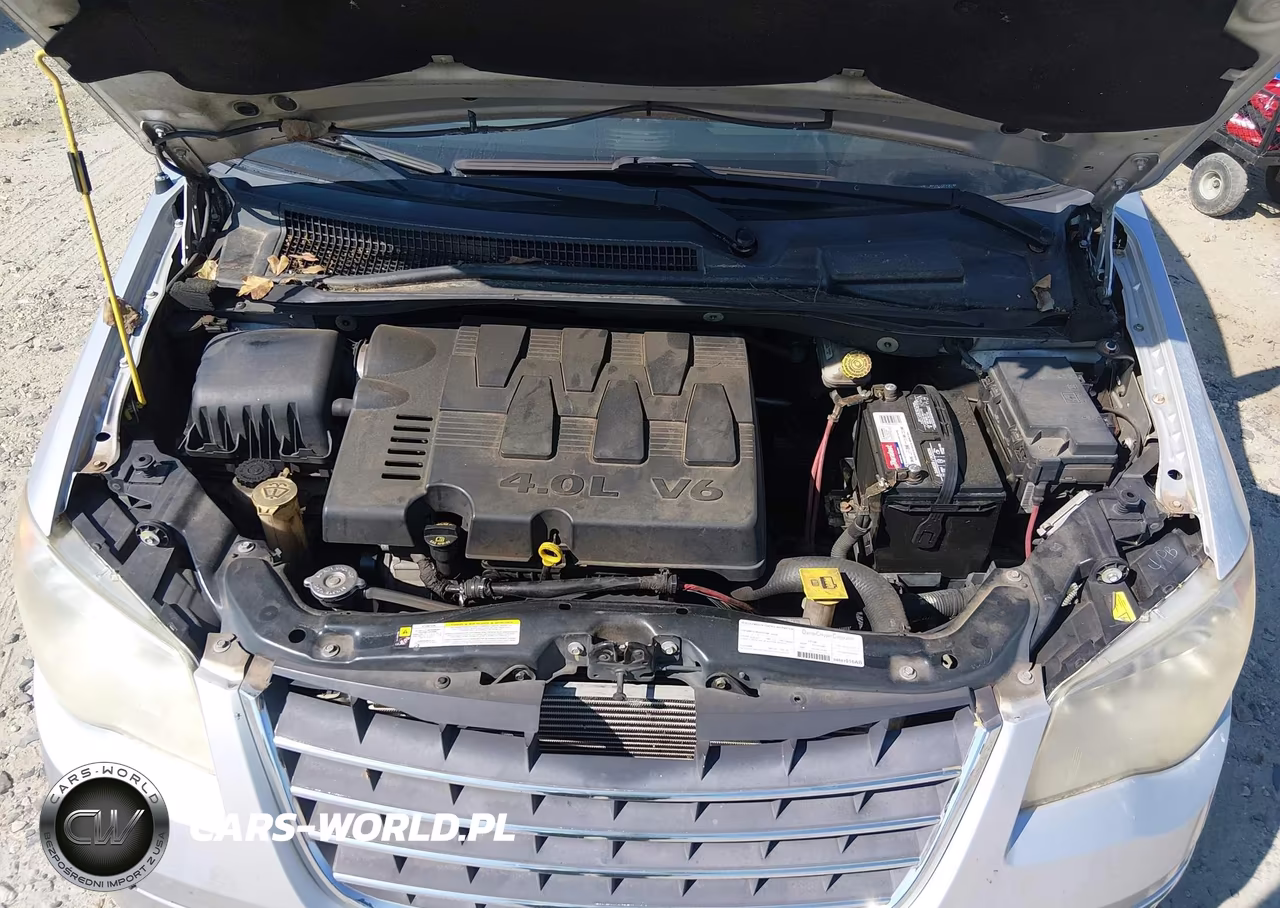 2008 Chrysler Town & Country Limited VIN:2A8HR64X58R631758 - 10