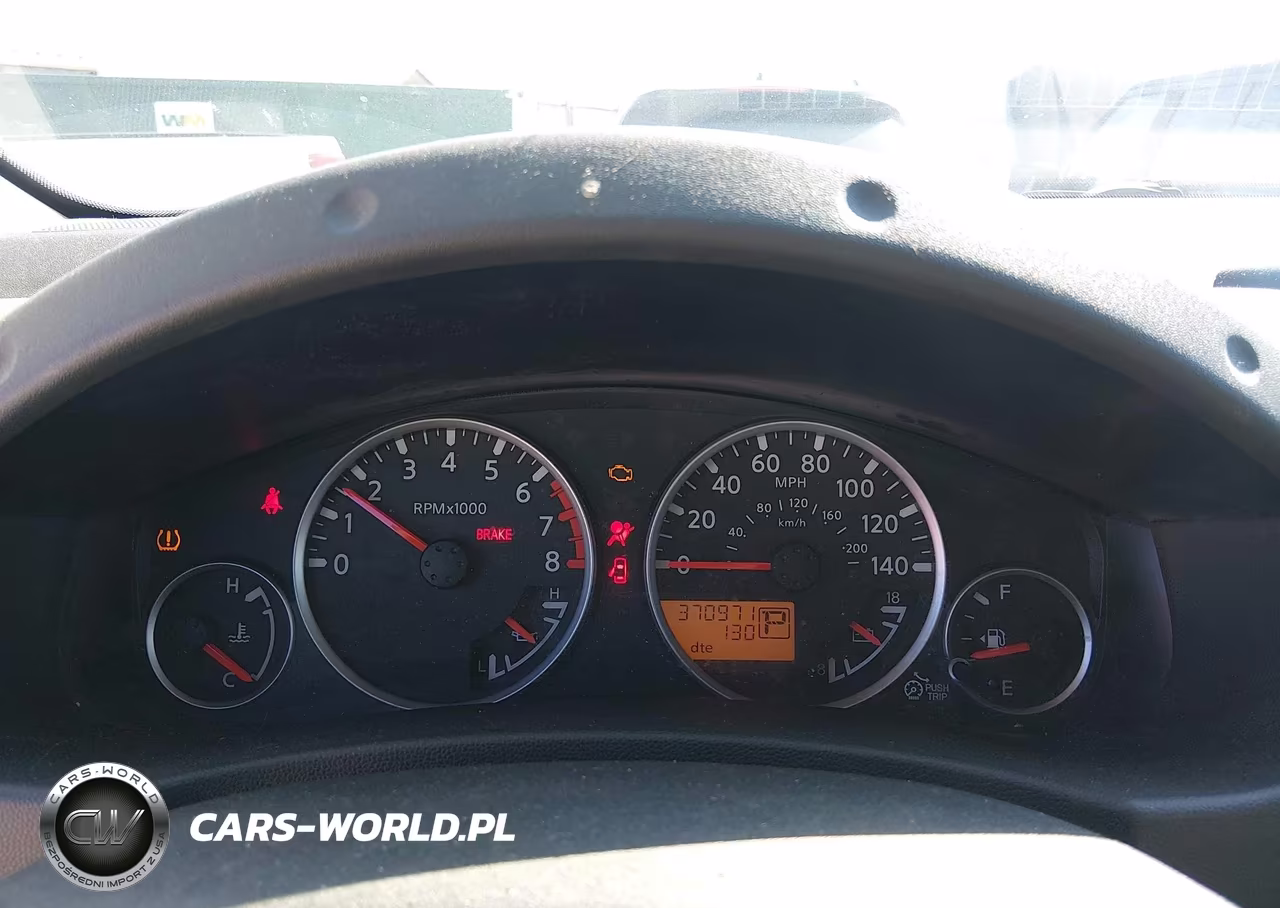2012 Nissan Pathfinder S VIN:5N1AR1NN9CC623958 - 7