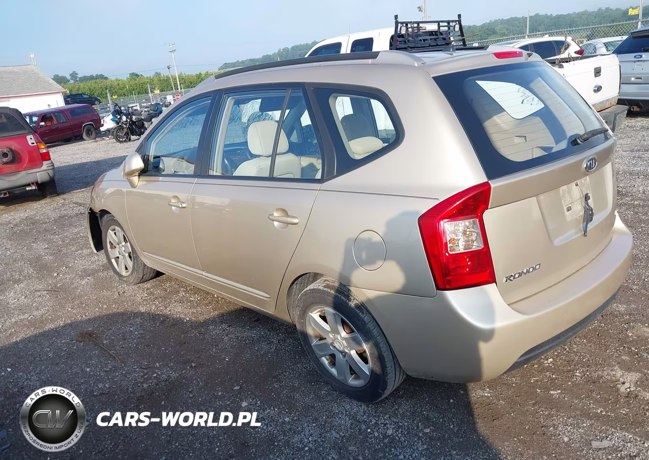 2007 Kia Rondo Lx VIN:KNAFG525677076610 - 3