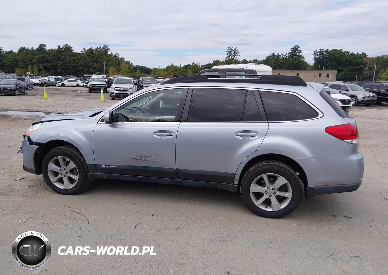 2014 Subaru Outback 2.5I Premium VIN:4S4BRBCC5E3240386 - 14