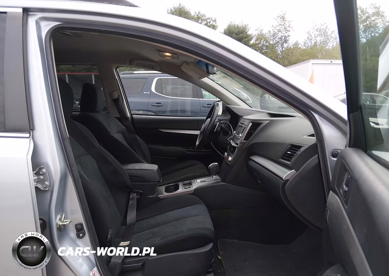 2014 Subaru Outback 2.5I Premium VIN:4S4BRBCC5E3240386 - 5