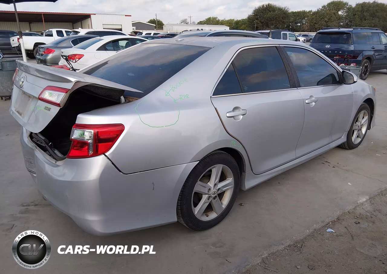 2012 Toyota Camry Se VIN:4T1BF1FKXCU140667 - 4