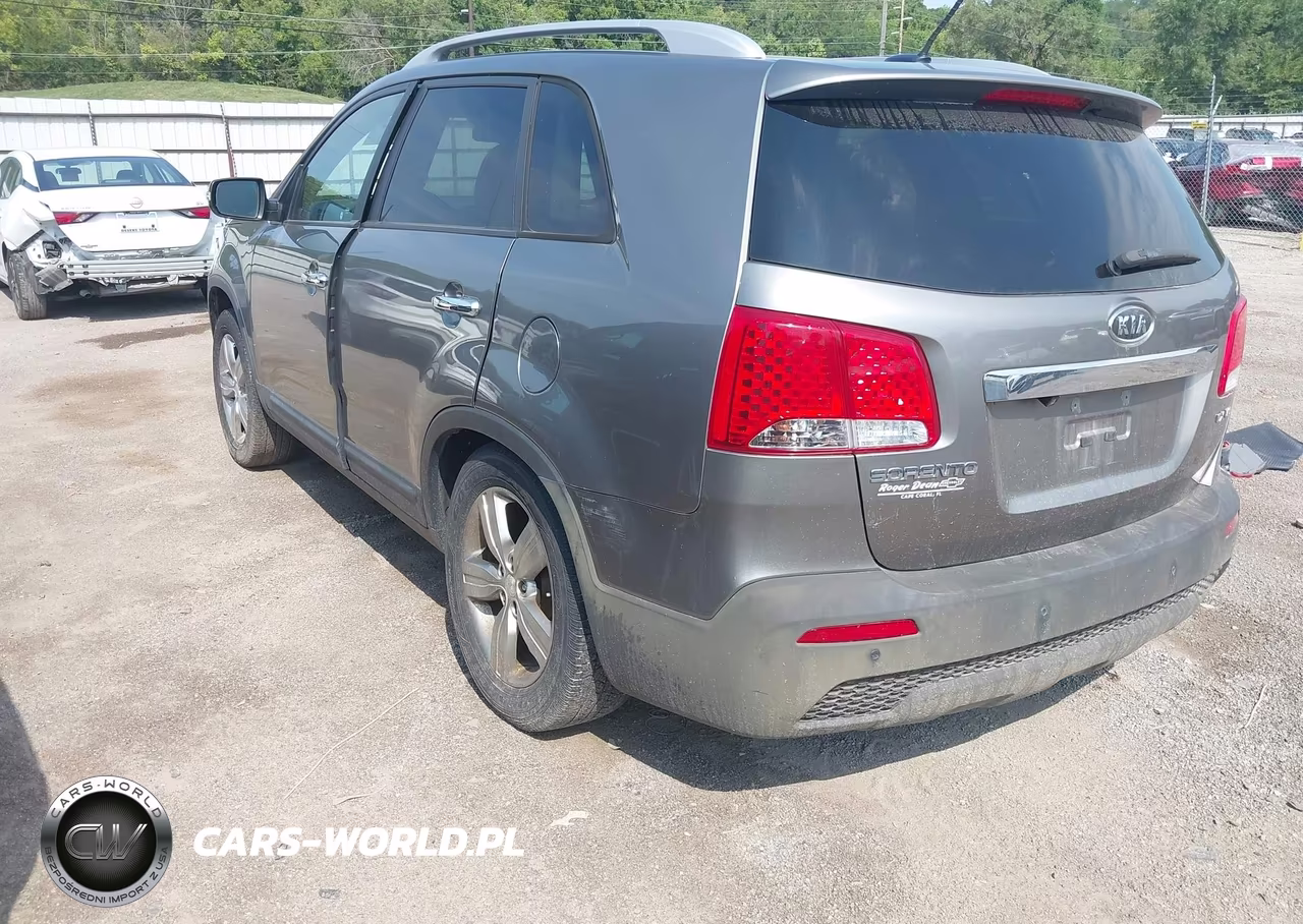2012 Kia Sorento Ex V6 VIN:5XYKU4A20CG273748 - 3