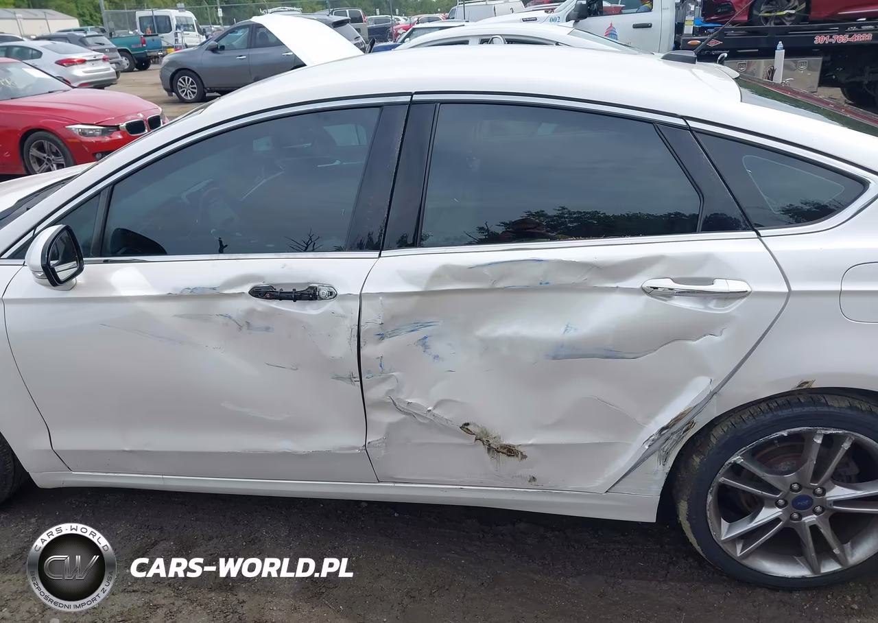 2015 Ford Fusion Titanium VIN:3FA6P0K91FR110300 - 6
