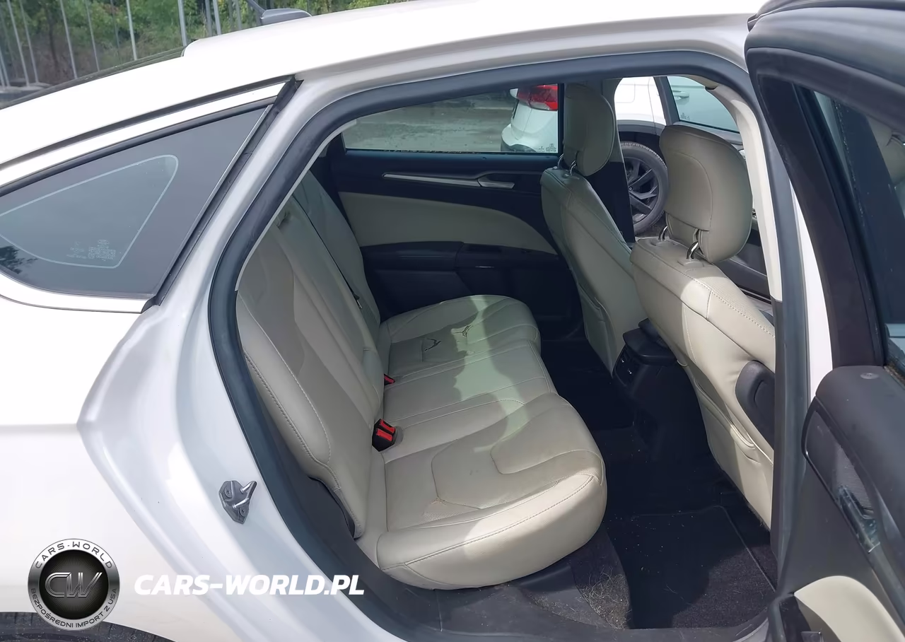 2015 Ford Fusion Titanium VIN:3FA6P0K91FR110300 - 8
