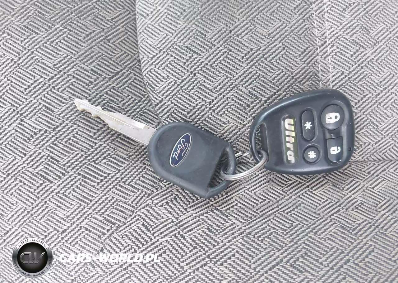 2004 Ford Explorer Xls VIN:1FMZU72K04UA63113 - 11
