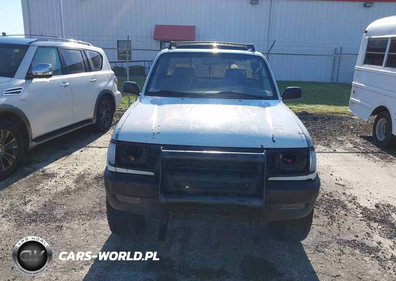 1995 Toyota Tacoma VIN:4TAUN61C8SZ044711 - 16