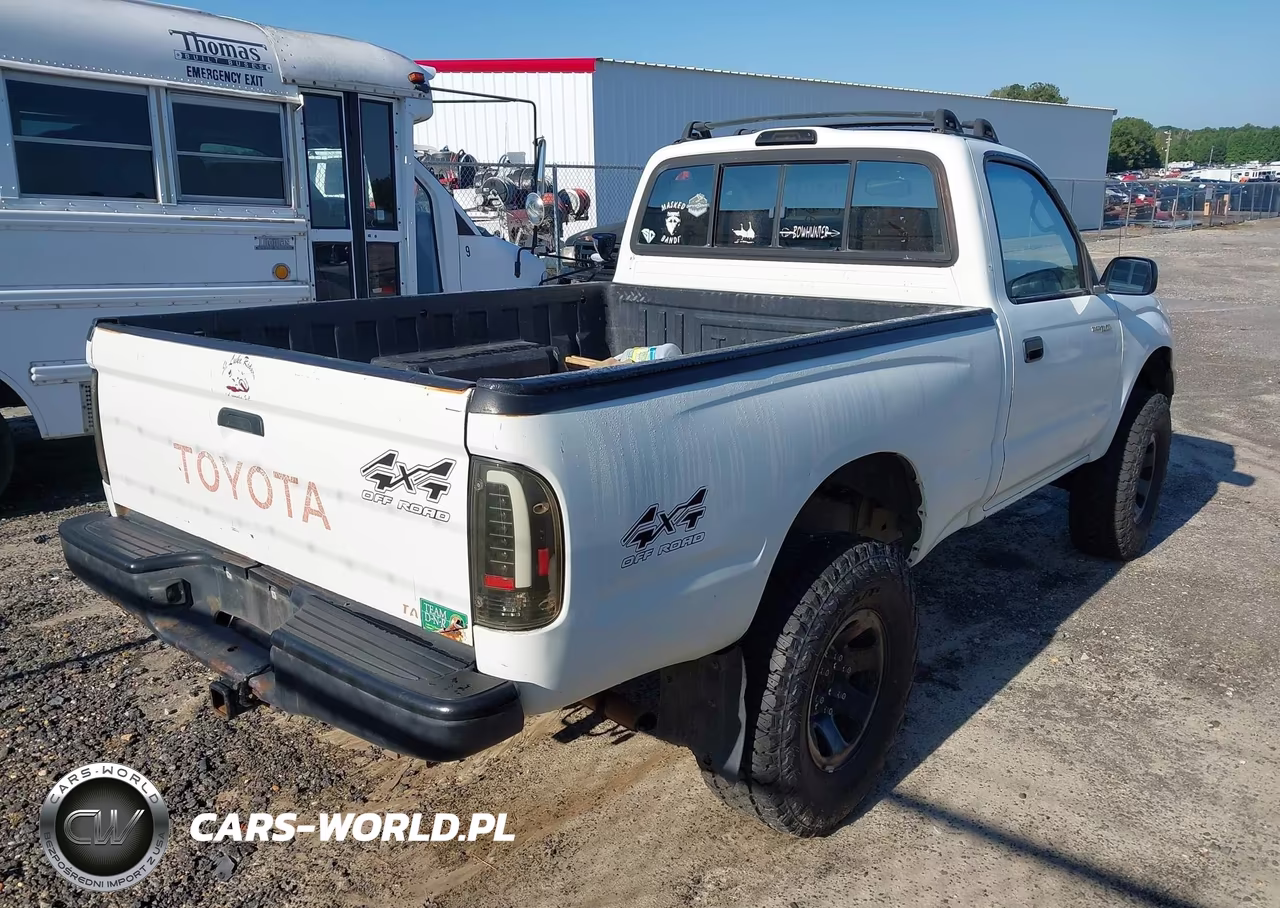 1995 Toyota Tacoma VIN:4TAUN61C8SZ044711 - 4