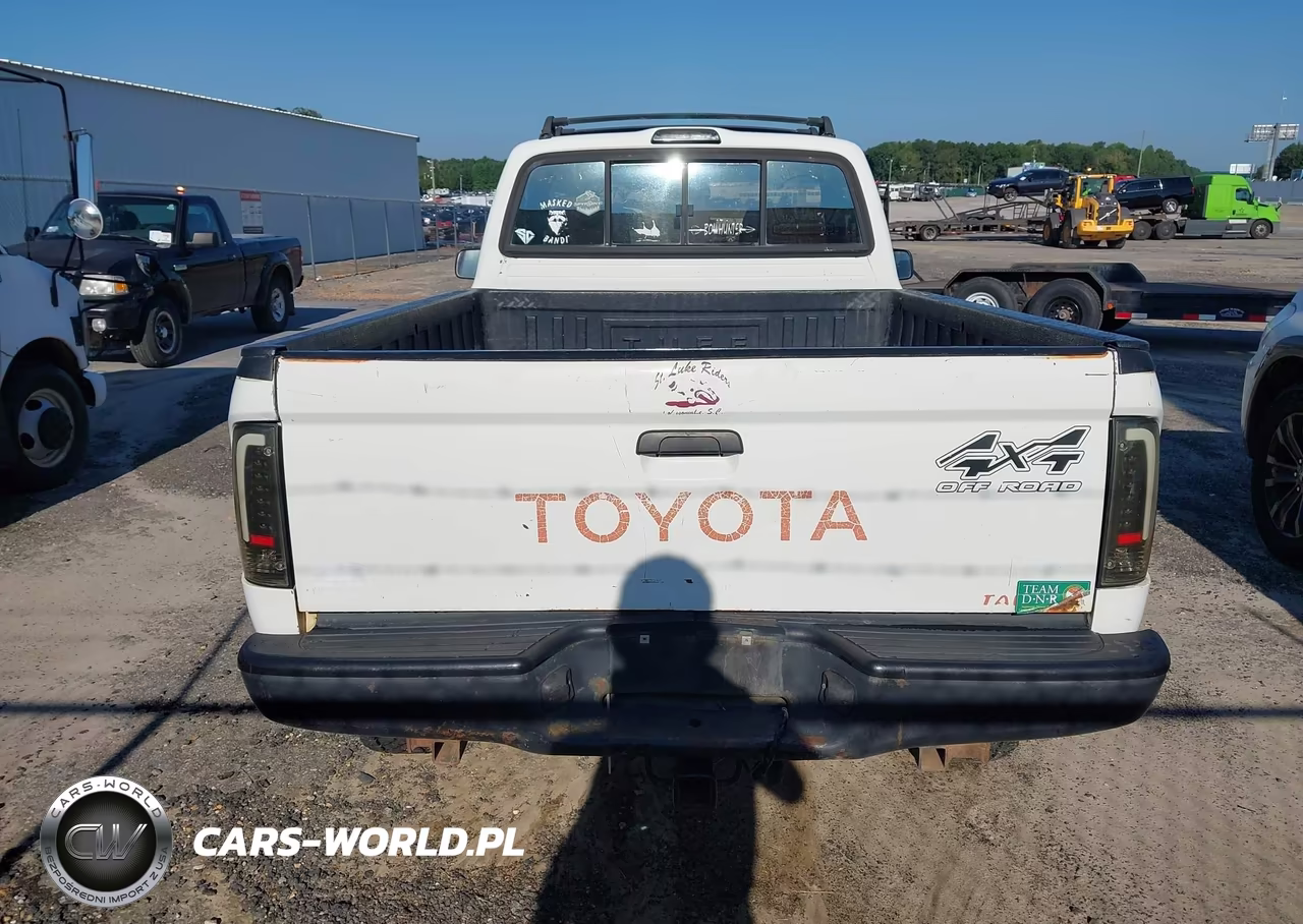 1995 Toyota Tacoma VIN:4TAUN61C8SZ044711 - 8