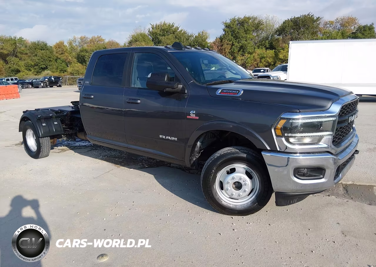 2022 Ram 3500 Chassis Tradesman-Slt-Laramie-Limited