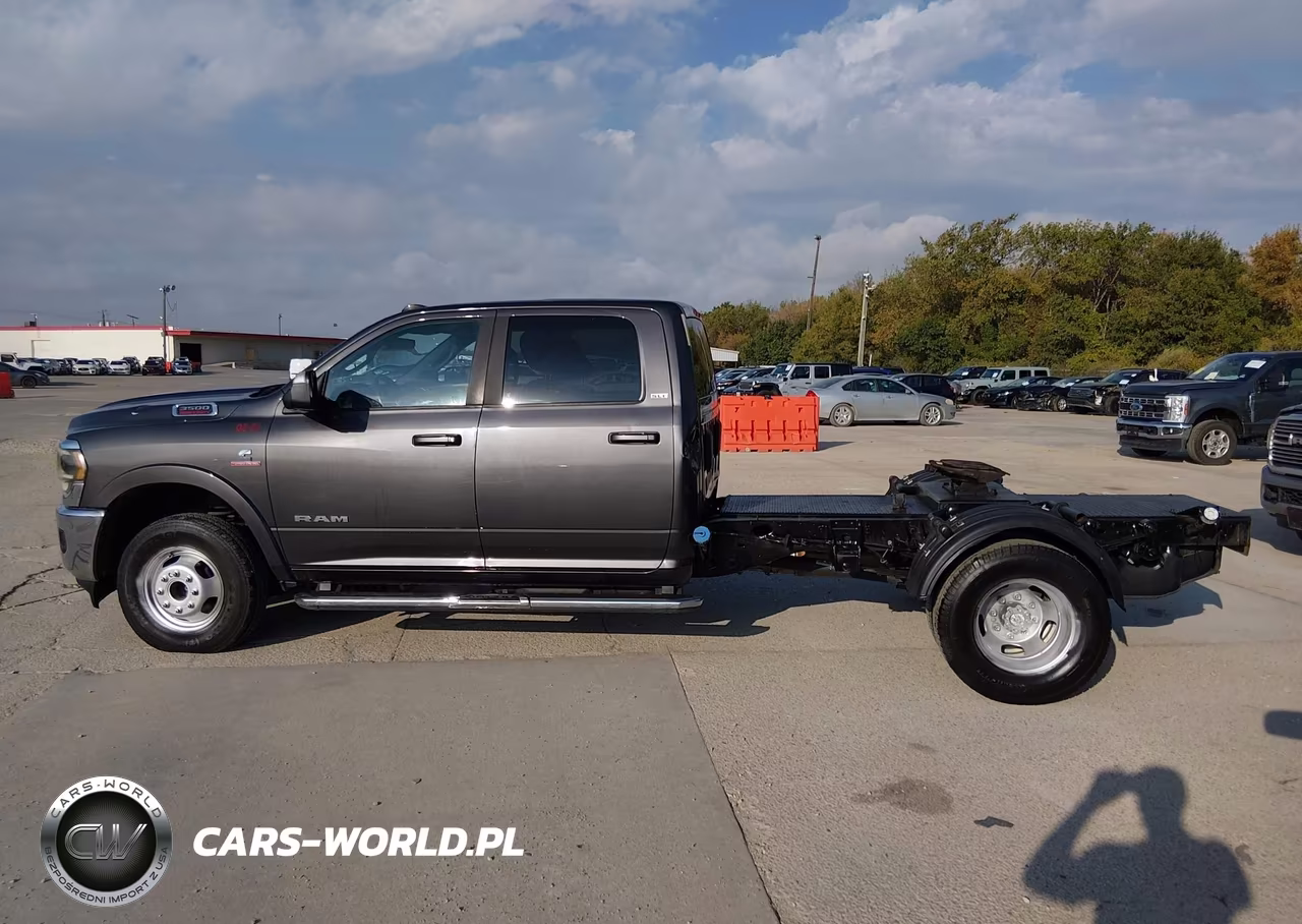 2022 Ram 3500 Chassis Tradesman-Slt-Laramie-Limited VIN:3C7WRTCLXNG208710 - 16